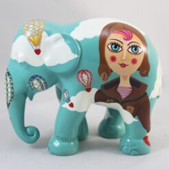 Love is in The Air 20cm