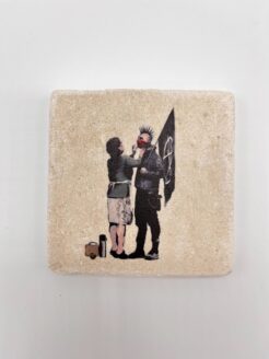 Banksy Tuile &lsquo;Anarchist Punk and Mum&rsquo;