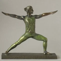 Body Talk Yoga – Posture du guerrier, tatoué