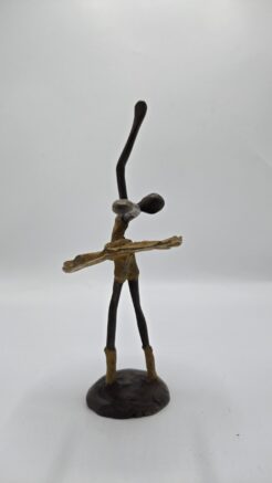 Bronzen beeld ballerina – vrouwfiguur in danshouding met oker patina (20 cm)