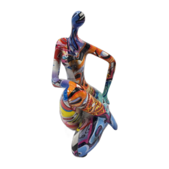 Femme « Street Art » (jambe droite sur gauche) version 2