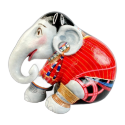 Elephant Parade - Red Karen