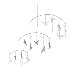 Vol d’oiseaux mobiles blancs (50×40)